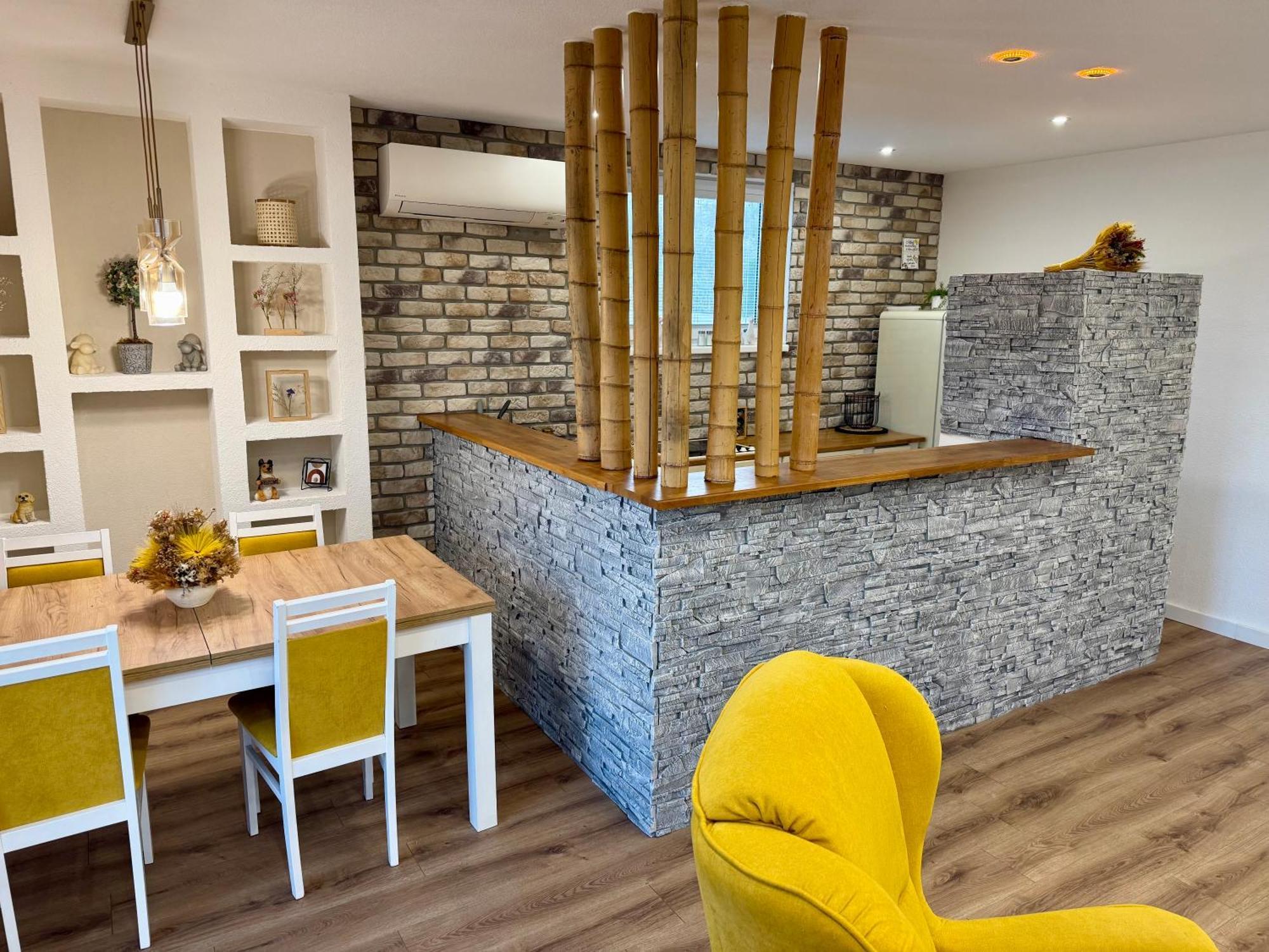 Apartmany Apollo Michalovce Extérieur photo