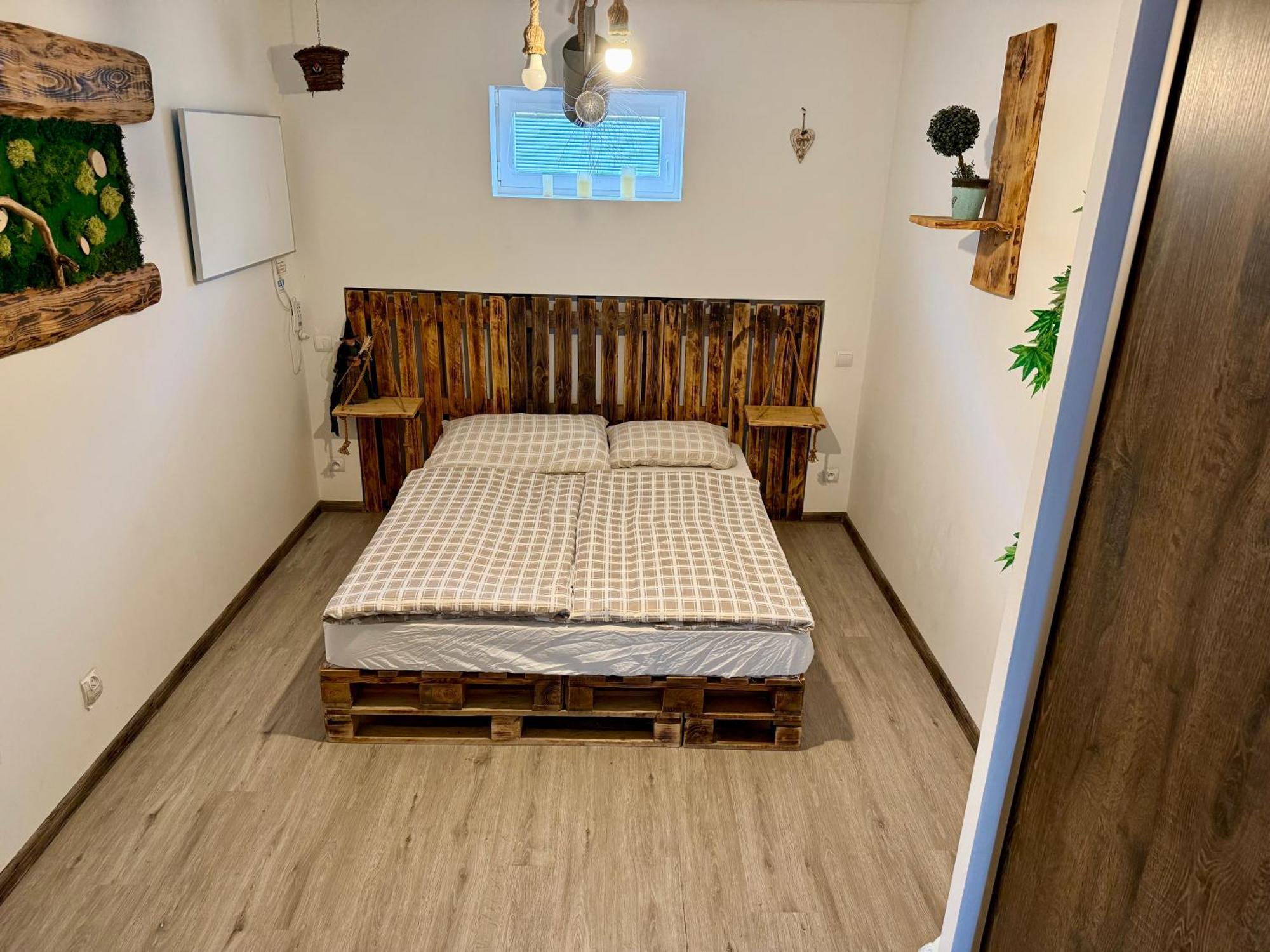 Apartmany Apollo Michalovce Extérieur photo